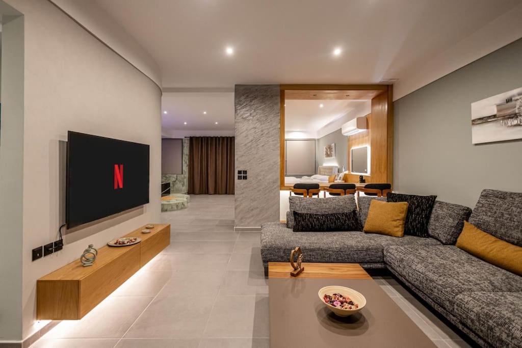 Smaragdi Luxury Jacuzzi Apartment Noho Premium Living Athen Eksteriør bilde